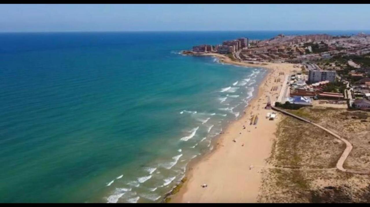 Espacioso Estudio Cerca De La Playa La Mata La Mata (Torrevieja) Exterior foto